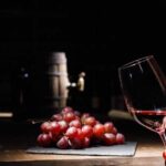 Bicchiere di vino con uva